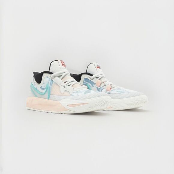 Kyrie 8 GO GS  Nike Kyrie 8 GO (GS) \'Chinese New Year\' Sneaker Kids 7Y Photon Dust DQ8076 002